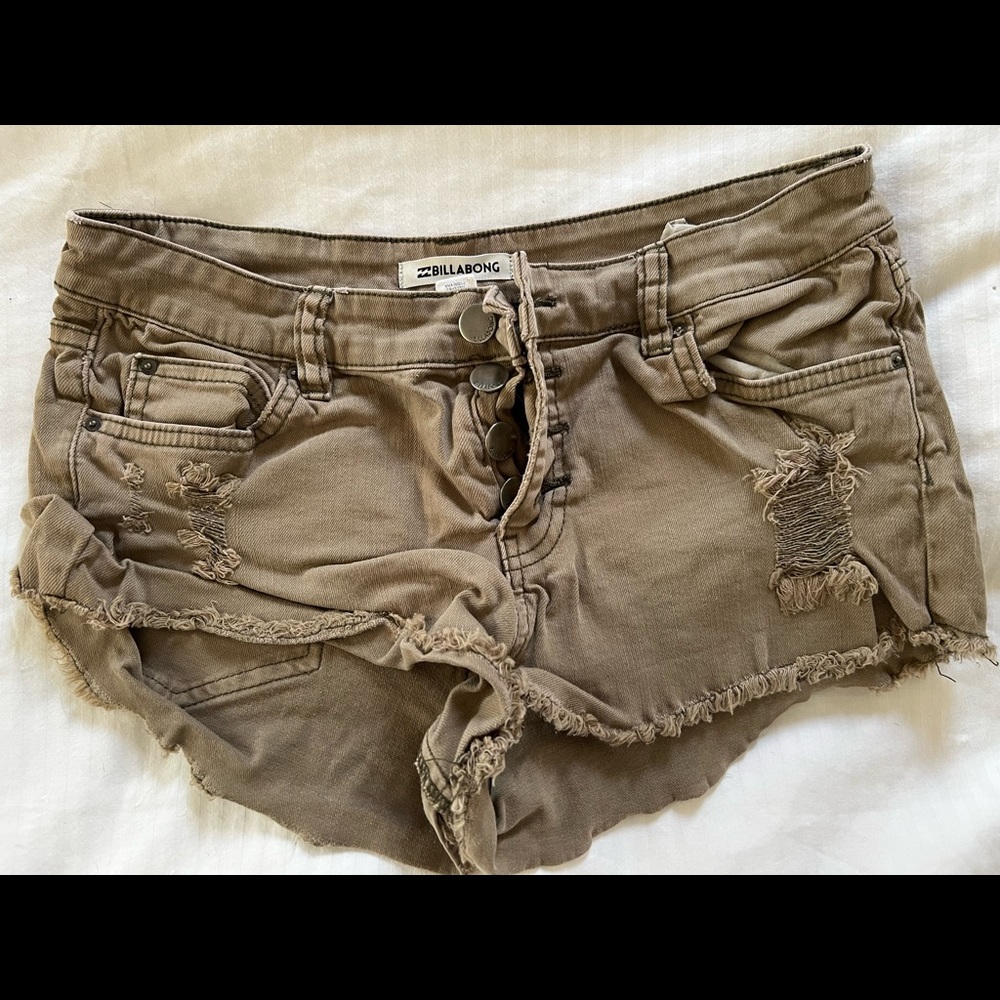 Billabong shorts